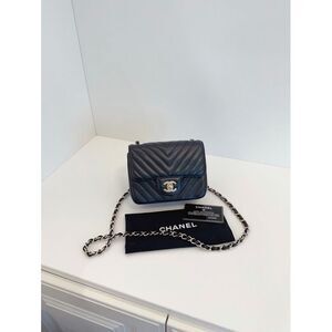 Chanel Women Pre-Loved Bag Very Good Condition